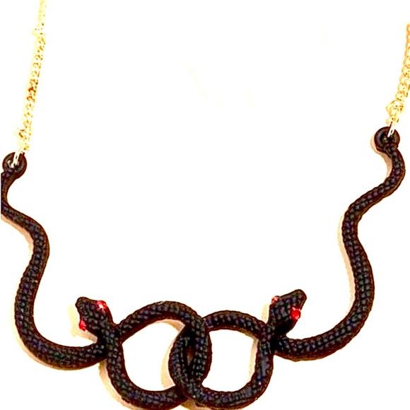 Auryn Black Snake Ouroboros Neverending Story Medusa Endless Knot Witch Necklace - Picture 2 of 7